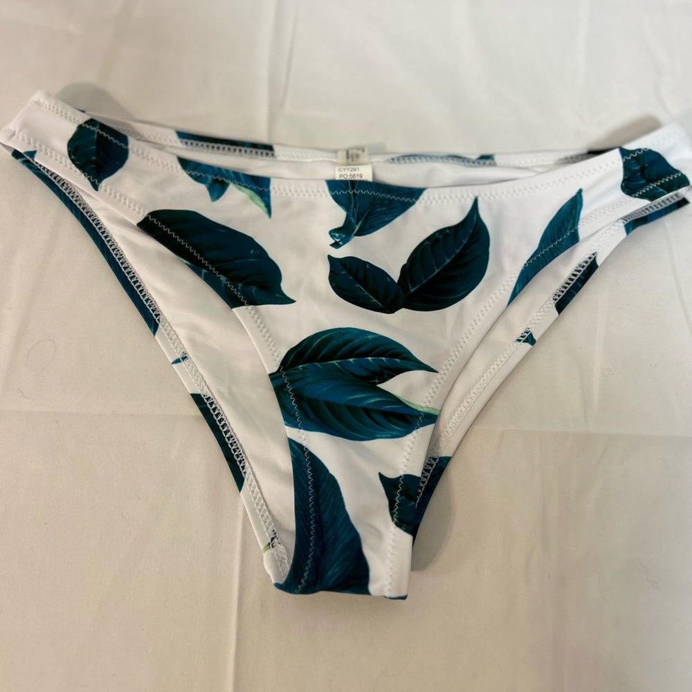 Cupshe Bikini Bottom NWT